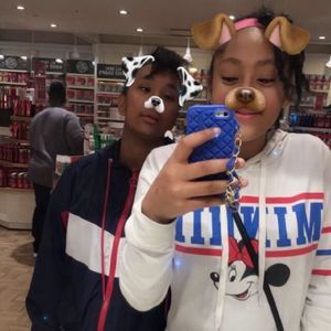 Meet your Posher, Deloris